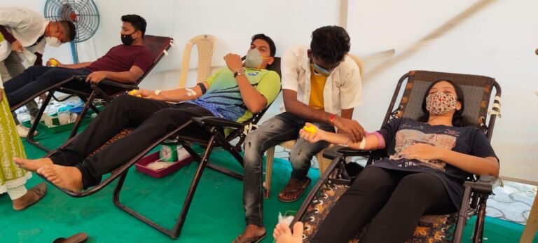 भाईंदर पूर्वेकडील गोडदेव ग्रामस्थांकडून भव्य रक्तदान शिबिराचे आयोजन भाईंदर पूर्वेकडील गोडदेव ग्रामस्थांकडून भव्य रक्तदान शिबिराचे आयोजन