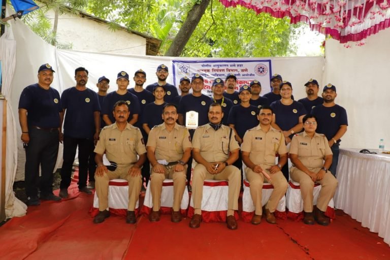 ‘वाहतूक स्वयंसेवक’ संकल्पना डोंबिवली शहरामध्ये कार्यान्वित..