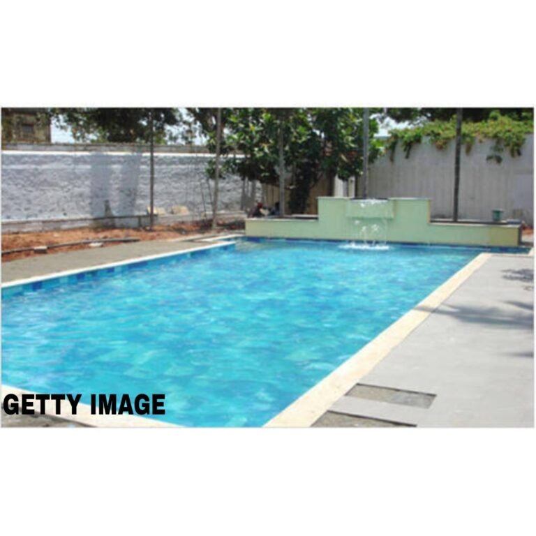 सहा वर्षाच्या मुलीचा स्विमिंग पूल मध्ये पडून दुर्दैवी मृत्यू! या घटनेला जबाबदार कोण?