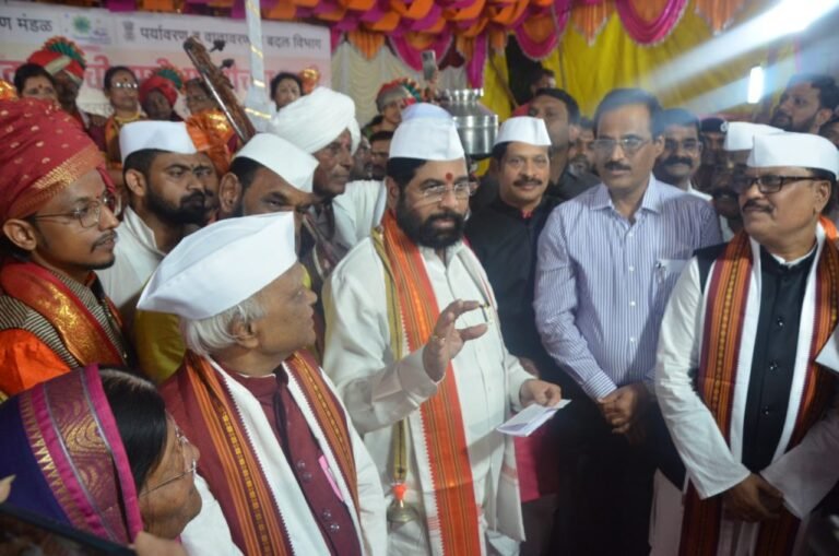 प्लास्टिकचा वापर टाळूया आणि पर्यावरण रक्षणाचा संकल्प करूया – मुख्यमंत्री एकनाथ शिंदे