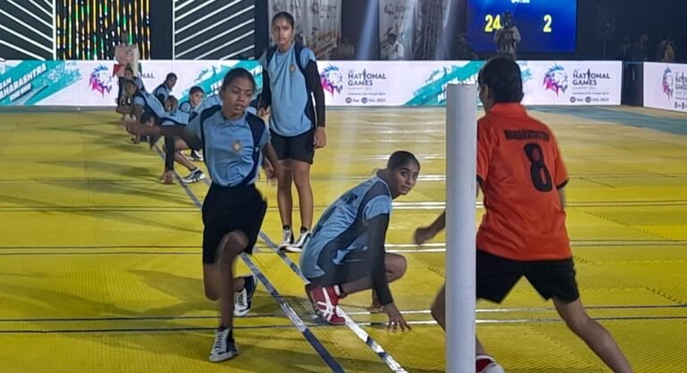 महाराष्ट्राच्या महिला व पुरुष गटातील खो-खो संघ उपांत्य फेरीत दाखल होत सुवर्णपदकाकडे वाटचाल..