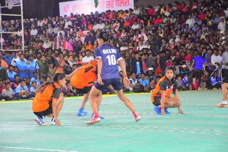 ५५ व्या पुरुष-महिला राष्ट्रीय अजिंक्यपद खो-खो स्पर्धेत यजमान महाराष्ट्राचे पुरुष व महिला संघ अंतिम फेरीत..