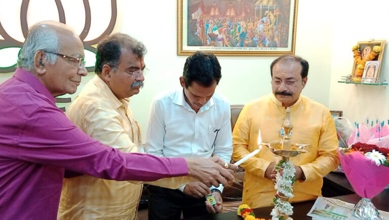 भाजपाचे समीर चिटणीस यांच्या संपर्क कार्यालयाचे कॅबिनेट मंत्री रवींद्र चव्हाण यांच्या हस्ते उद्घाटन..* भाजपाचे समीर चिटणीस यांच्या संपर्क कार्यालयाचे कॅबिनेट मंत्री रवींद्र चव्हाण यांच्या हस्ते उद्घाटन..*