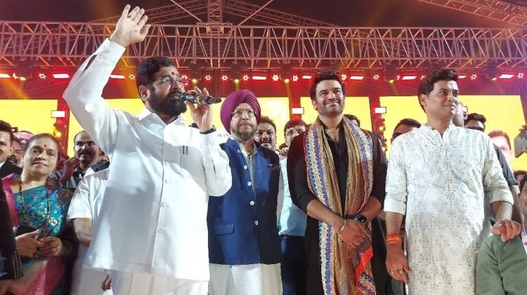 बाळासाहेबांचे स्वप्न पंतप्रधान मोदी पूर्ण करत आहेत; मुख्यमंत्री एकनाथ शिंदे यांचे प्रतिपादन.. बाळासाहेबांचे स्वप्न पंतप्रधान मोदी पूर्ण करत आहेत; मुख्यमंत्री एकनाथ शिंदे यांचे प्रतिपादन..