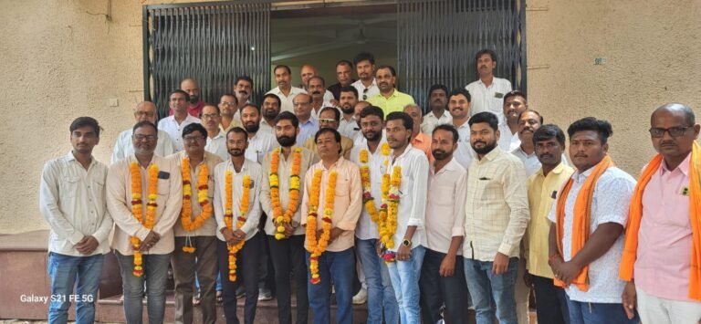 *सार्वजनिक दसरा महोत्सव समितीच्या अध्यक्षपदी एडवोकेट अजिंक्य चामे यांची तर सचिवपदी सतीश सूर्यवंशी यांची बिनविरोध निवड.*