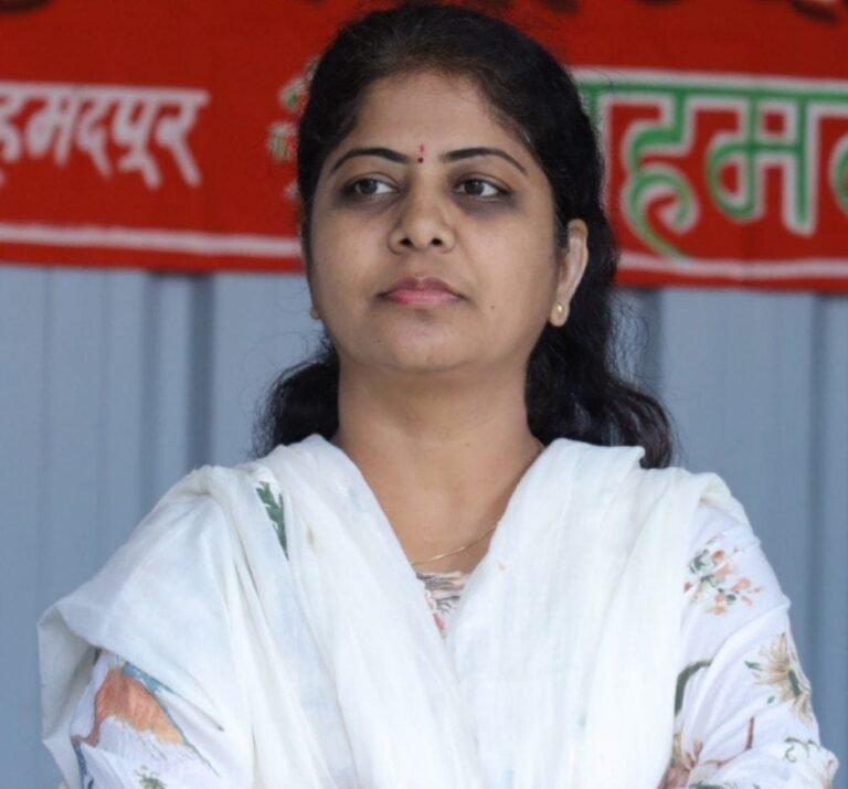 *बाधित शेतकऱ्यांनी आवश्यक कागदपत्रे जमा करावेत तसेच ईकेवायसी करुन घ्यावे-                               तहसीलदार उज्वला पांगरकर यांचे आवाहन*